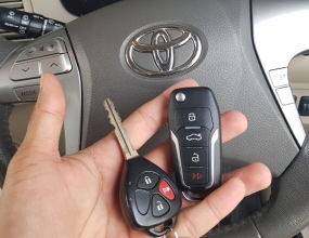 Dịch vụ mở khoá ô tô - xe hơi Toyota tại quận 12